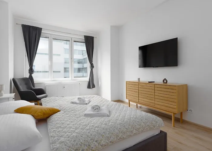 With 2 Bedrooms With Kitchen Near Metro Appartement *