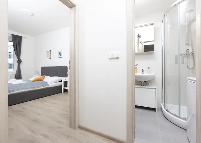 With 2 Bedrooms With Kitchen Near Metro Appartement *